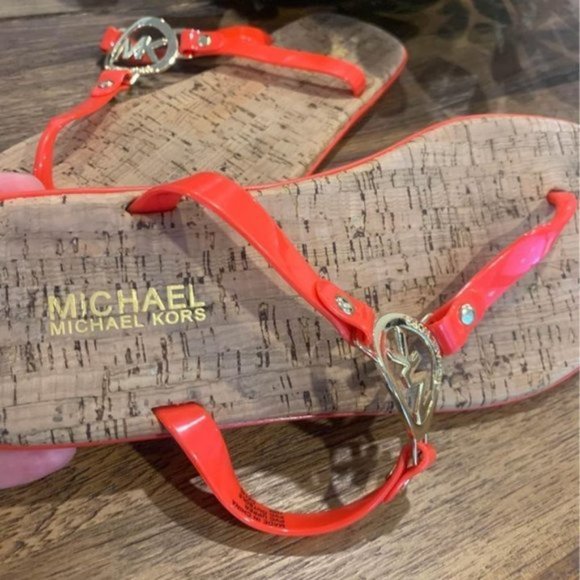 michael KORS sandals. Orange/cork footbed. Size 10. New condition. - Picture 2 of 10